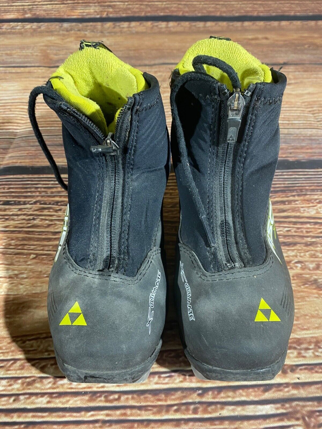 Fischer Ultimate Nordic Cross Country Ski Boots Kids Size EU32 US1.5 NNN F-450