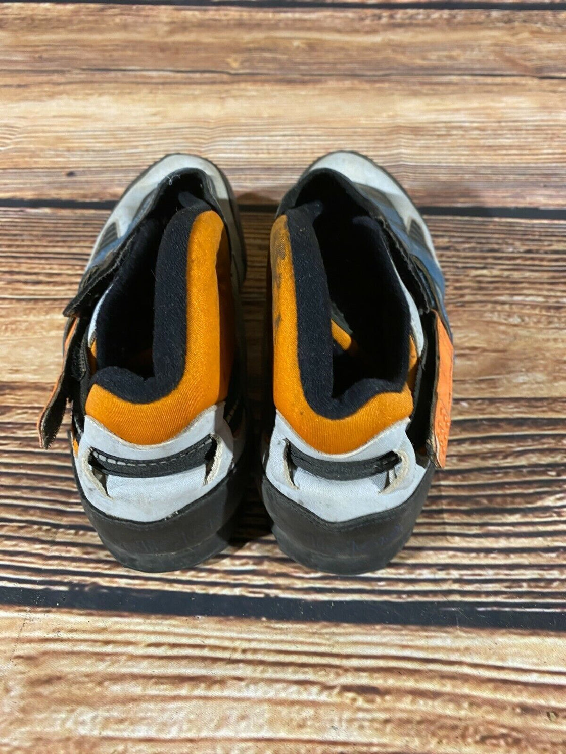 Adidas Vintage Cycling MTB Shoes Mountain Biking Size EU42 2/3, US9, Mondo 264