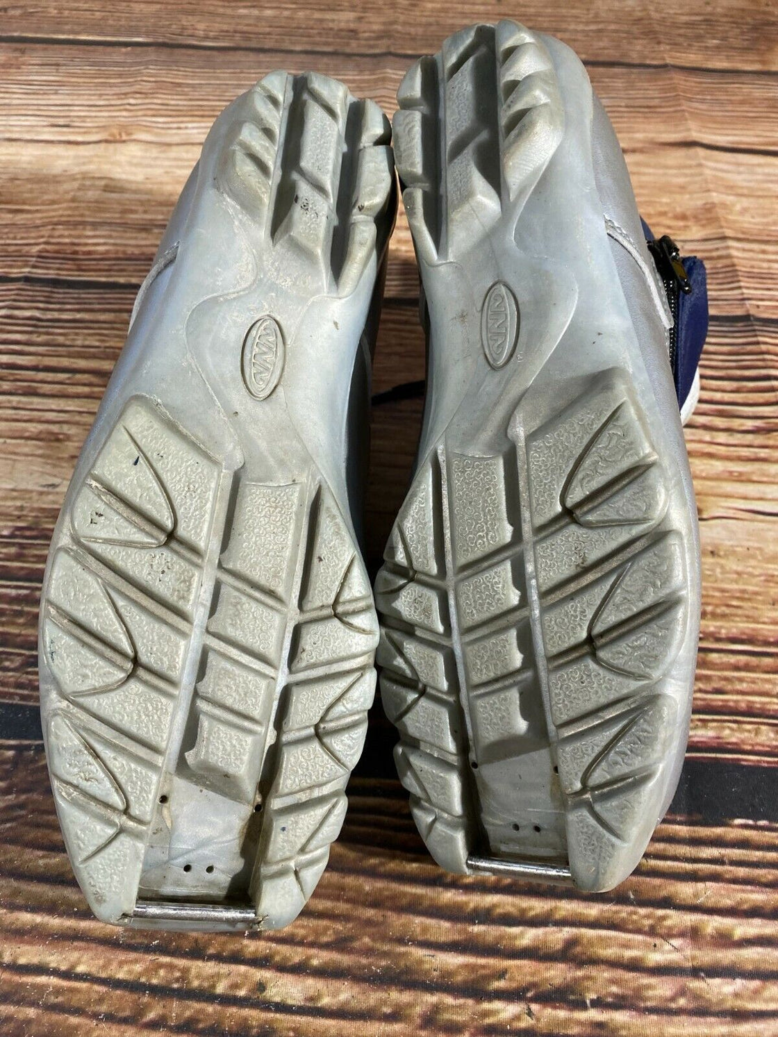 Alpina 311 Nordic Cross Country Ski Boots Size EU40 for NNN bindings 926