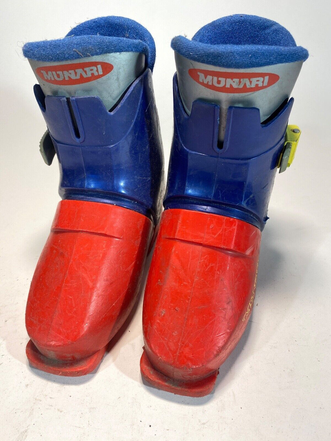 MUNARI Alpine Ski Boots Kids Youth Size Mondo 225 mm, Outer Sole 260 mm DH26
