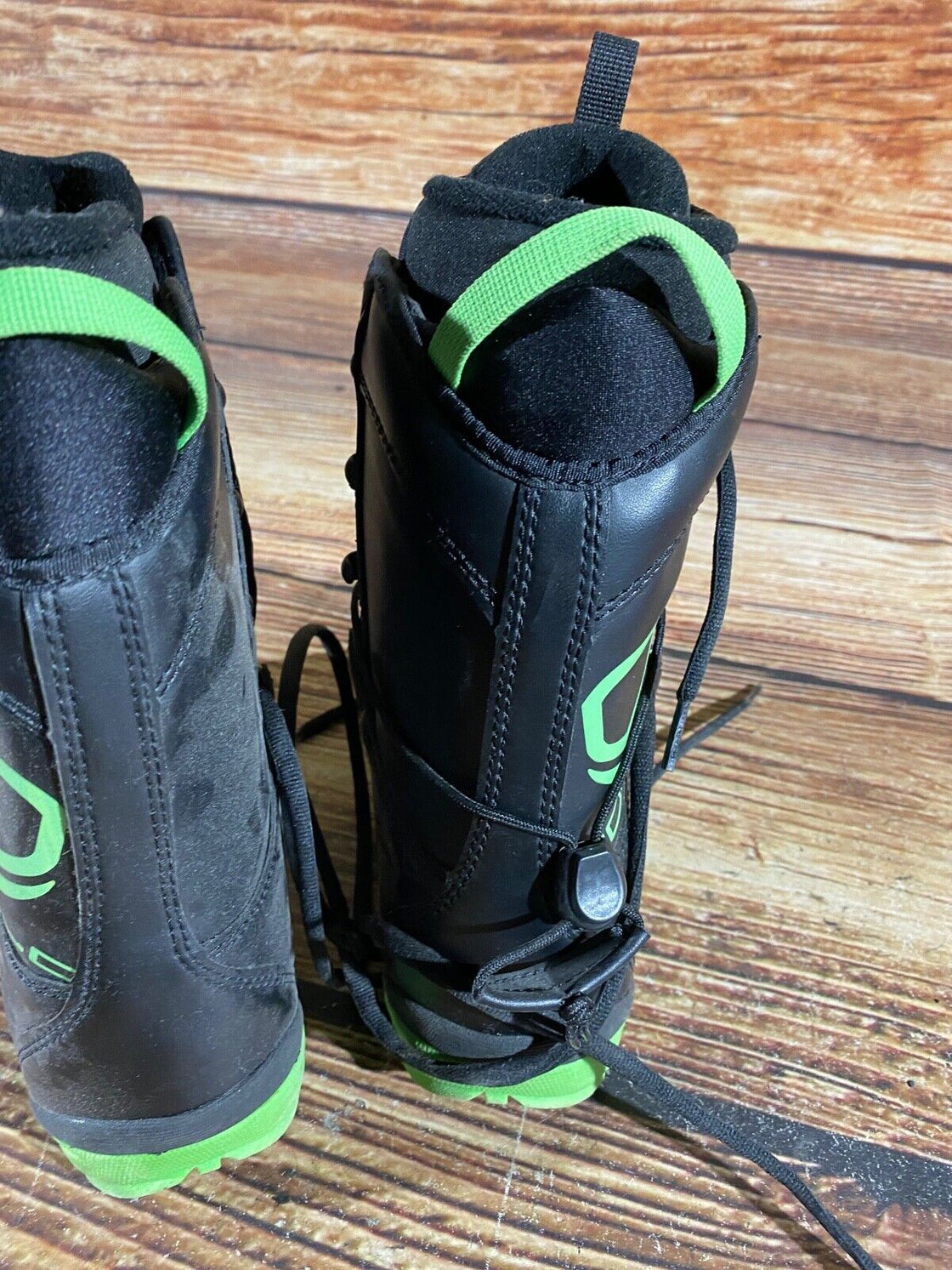 ZOLO Snowboard Boots Size EU35, US4, UK3, Mondo 215 mm C