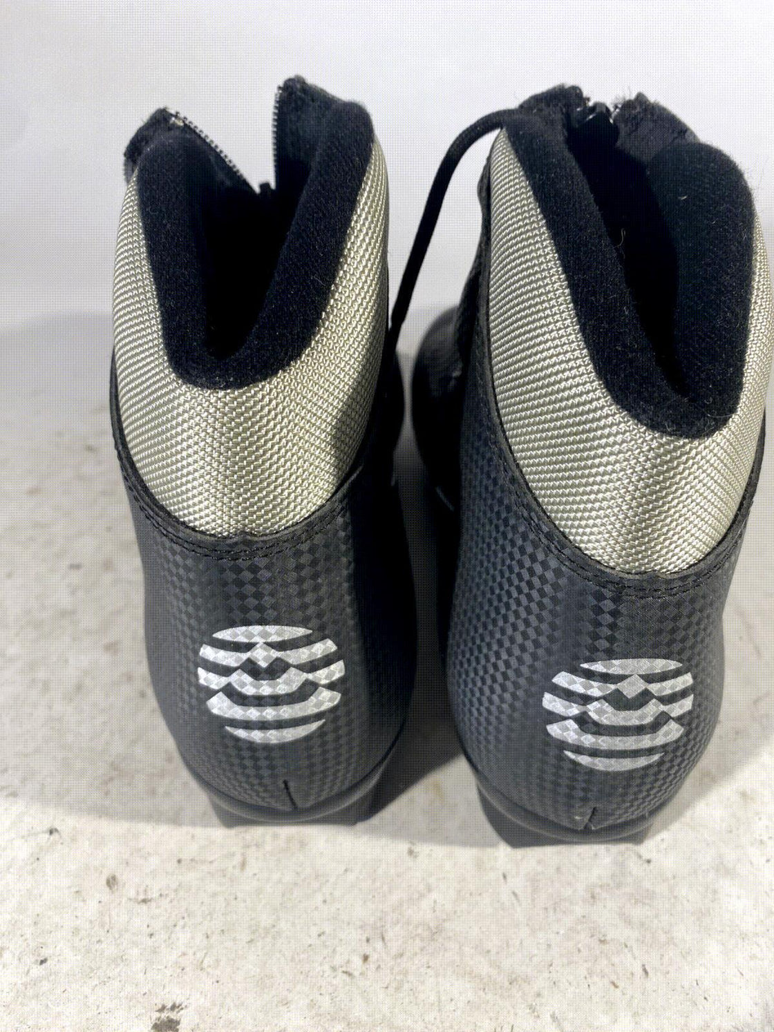 Alpina T5 Plus Touring Nordic Cross Country Ski Boots Size EU39 US7 NNN