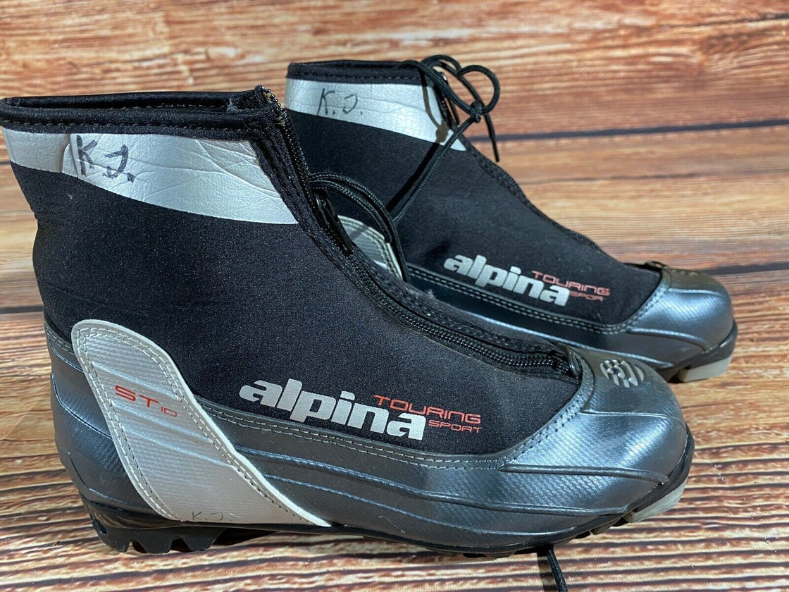 Alpina ST10 Nordic Cross Country Ski Boots Size EU39 US7 for NNN 818