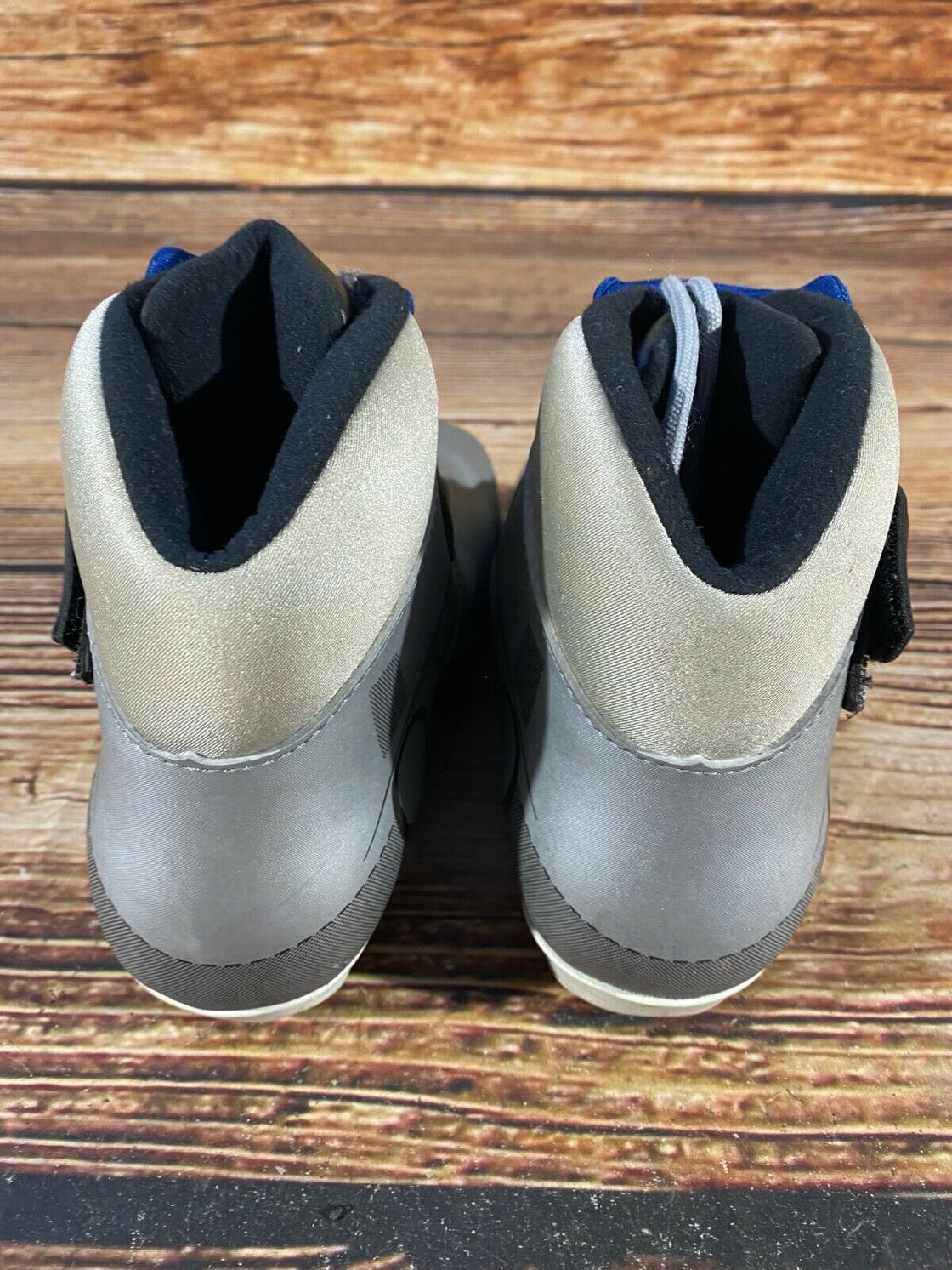 Meindl Cross Country Boots Size EU39 US7 SNS profil