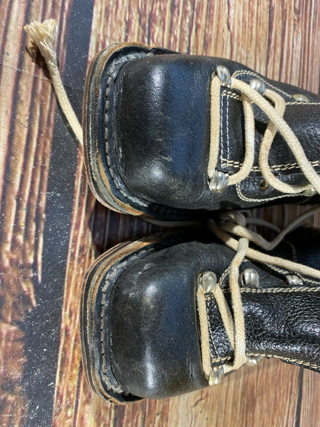 Aaltonen Vintage Cross Country Ski Boots Kandahar Old Cable Binding EU37 US5.5