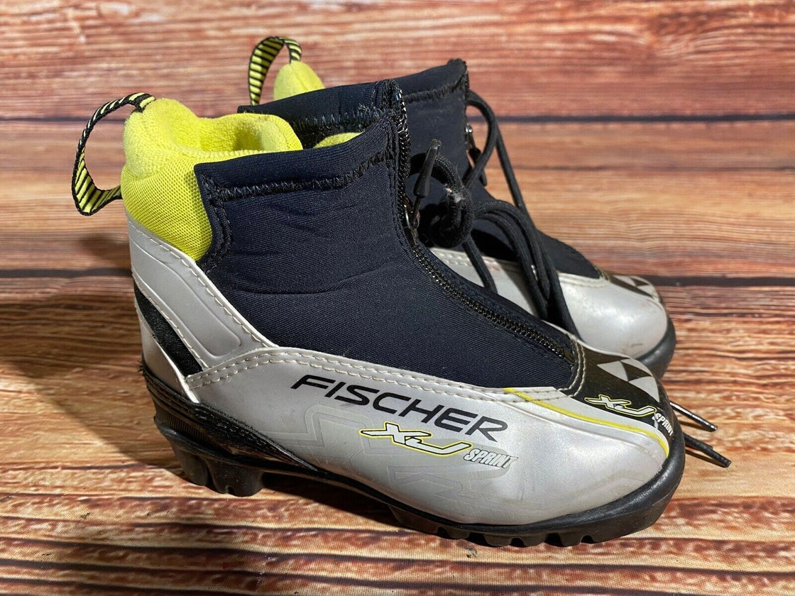 Fischer XJ Sprint Nordic Cross Country Ski Boots Kids Size EU28 US10.5 NNN F-618