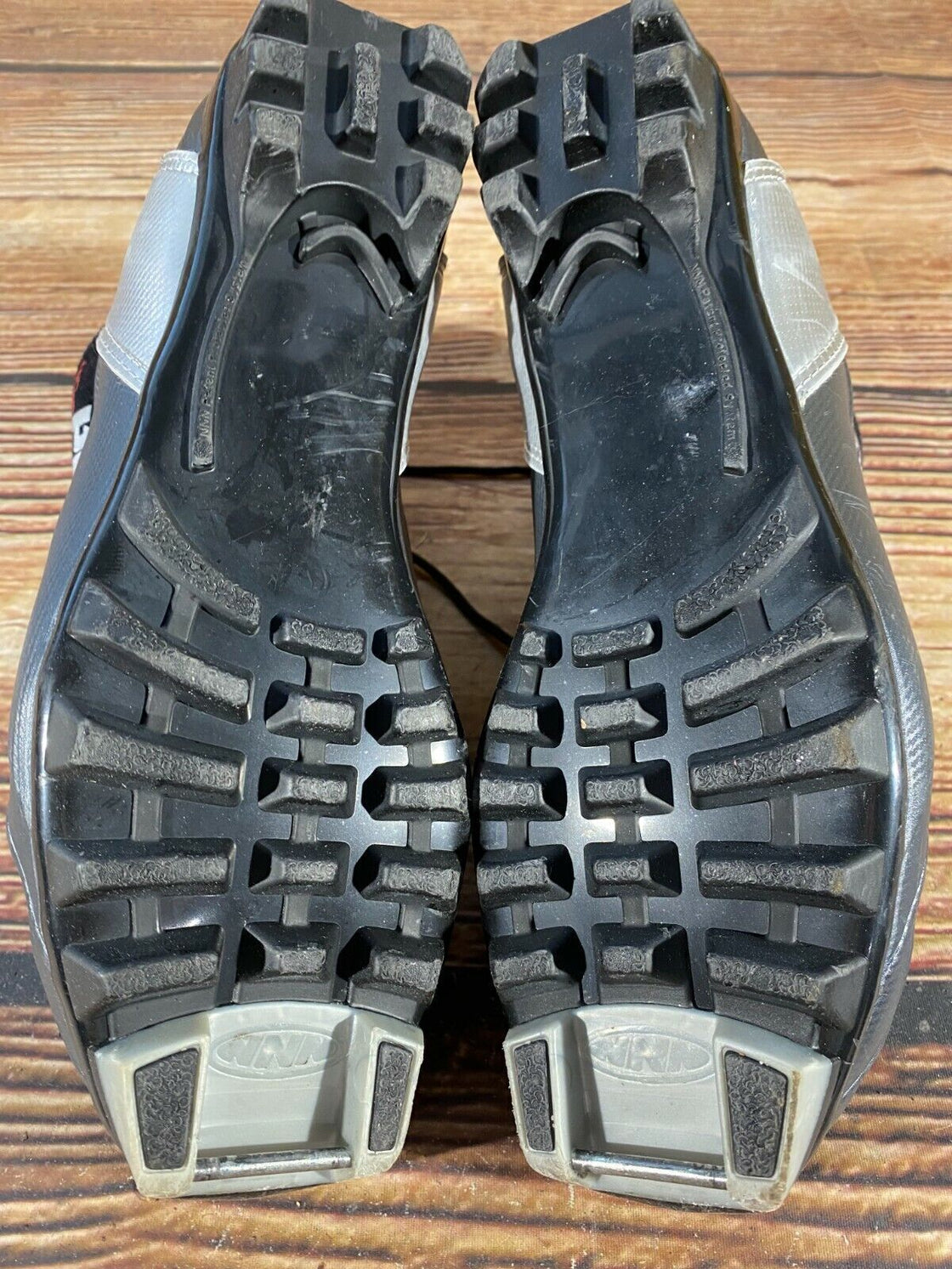 Alpina ST10 Nordic Cross Country Ski Boots Size EU41 US8 NNN bindings 601
