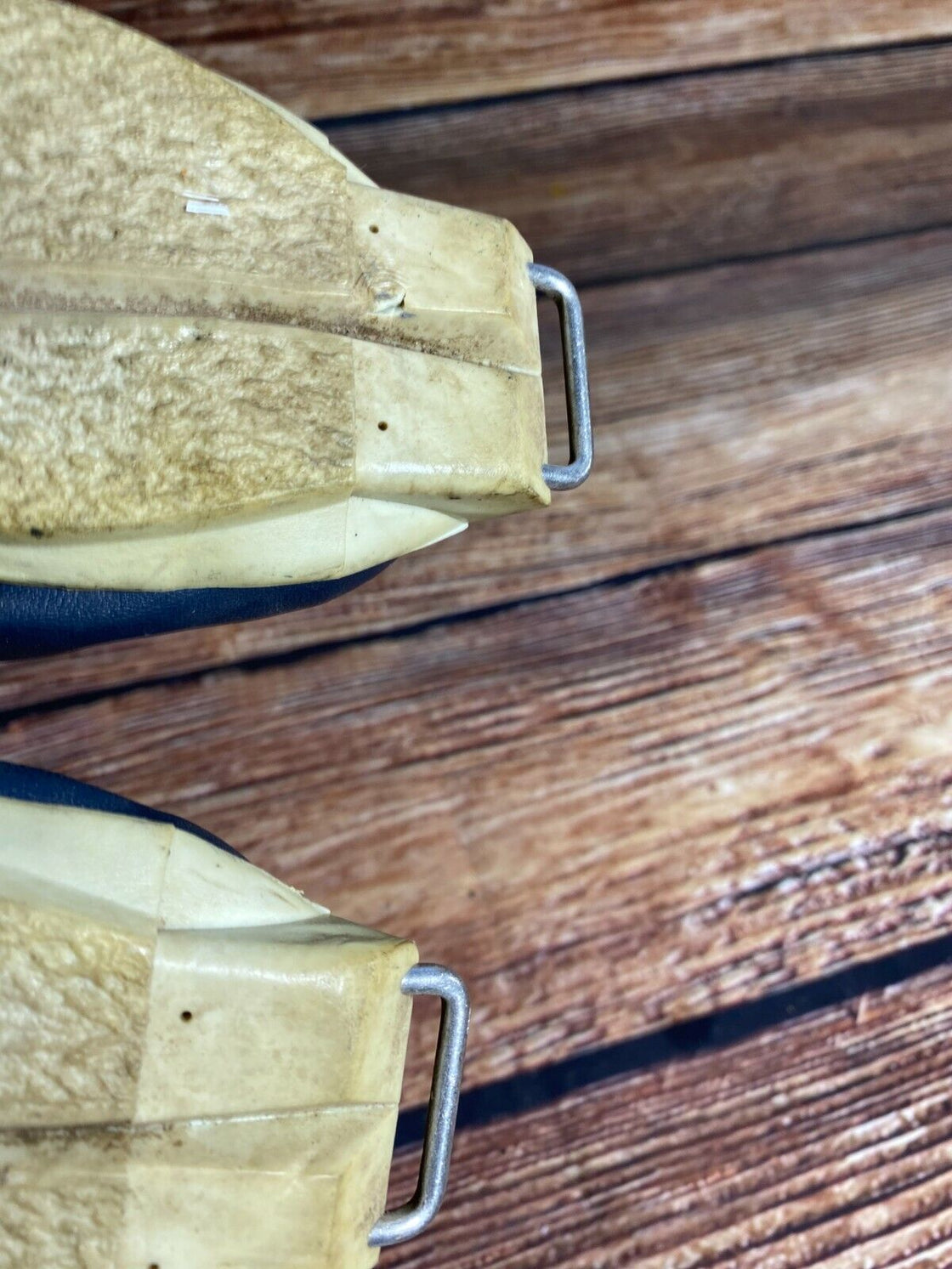 SALOMON Vintage Nordic Cross Country Ski Boots Size EU37 US5.5 SNS Old Bindings