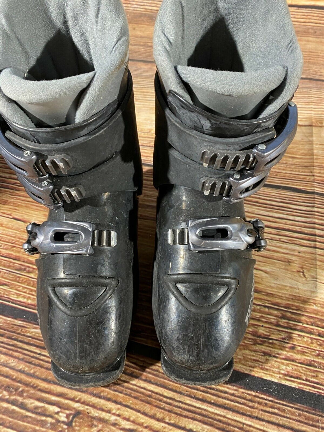 TECNICA Alpine Ski Boots Kids Size Mondo 212 mm, Outer Sole 253 mm DH66