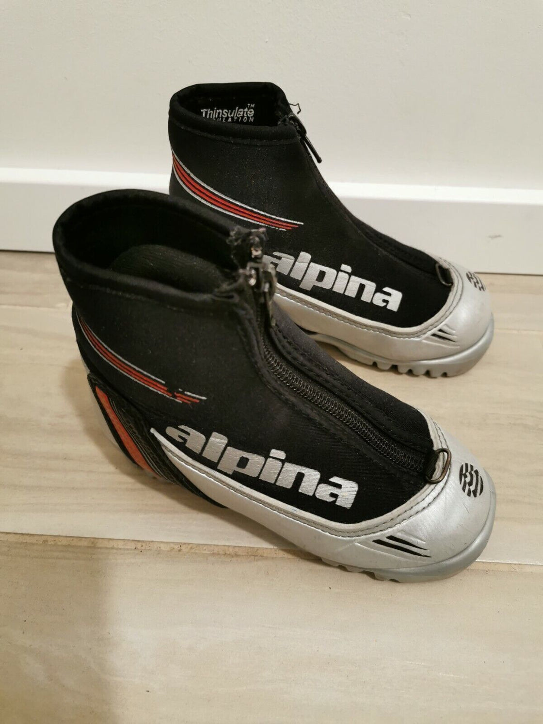 Alpina Kids Nordic Cross Country Ski Boots Size EU28 US10.5 NNN bindings
