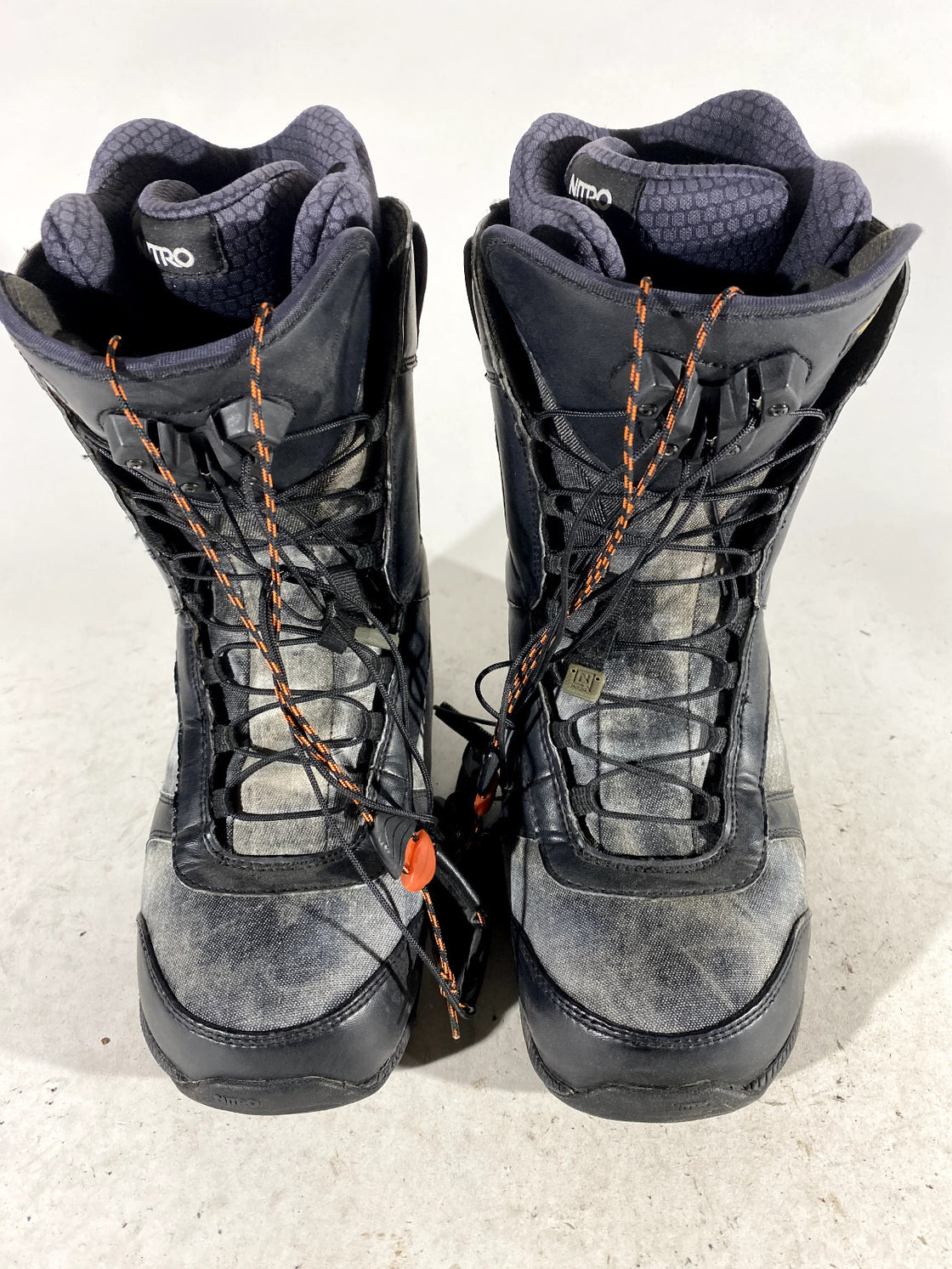 NITRO Snowboard Boots Ladies Size EU39 1/3 US8  UK6.5 Mondo 250 mm