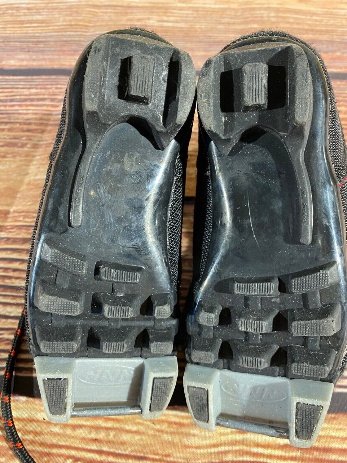 Madshus Super Race Kids Nordic Cross Country Ski Boots Size EU25 US8 NNN M294