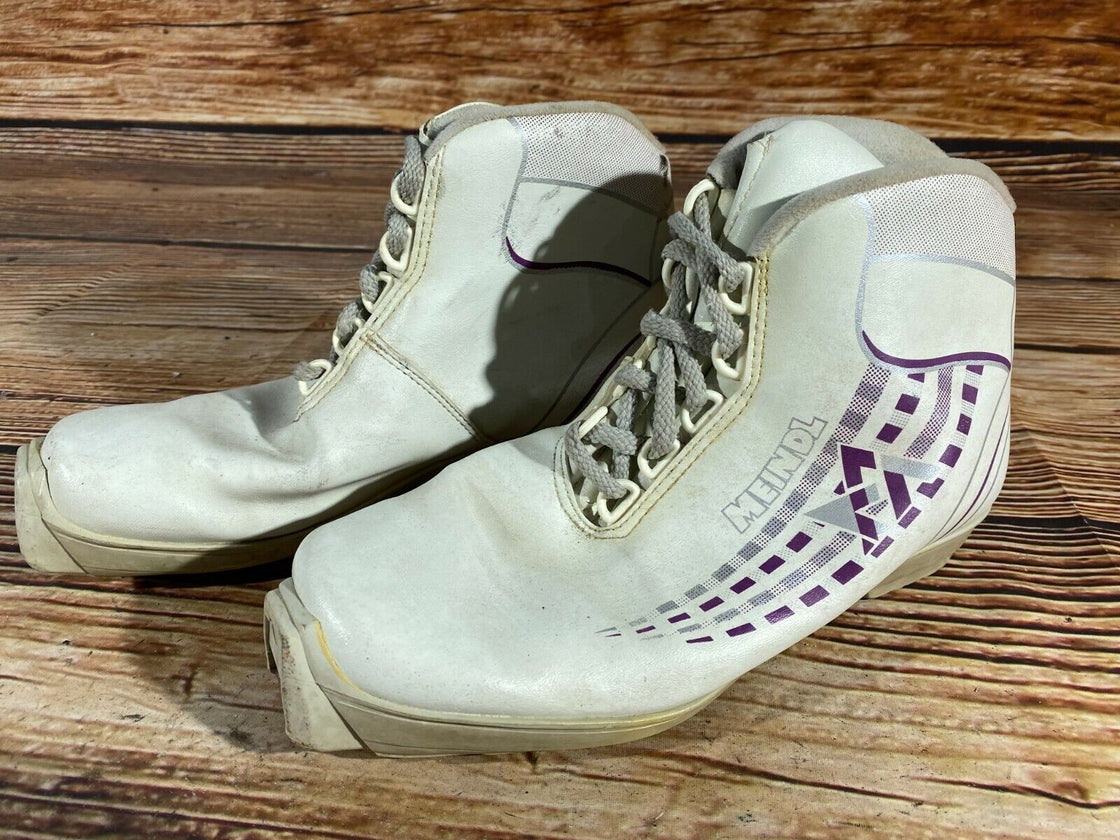 Meindl Nordic Cross Country Ski Boots Size EU39 US7 SNS Profil