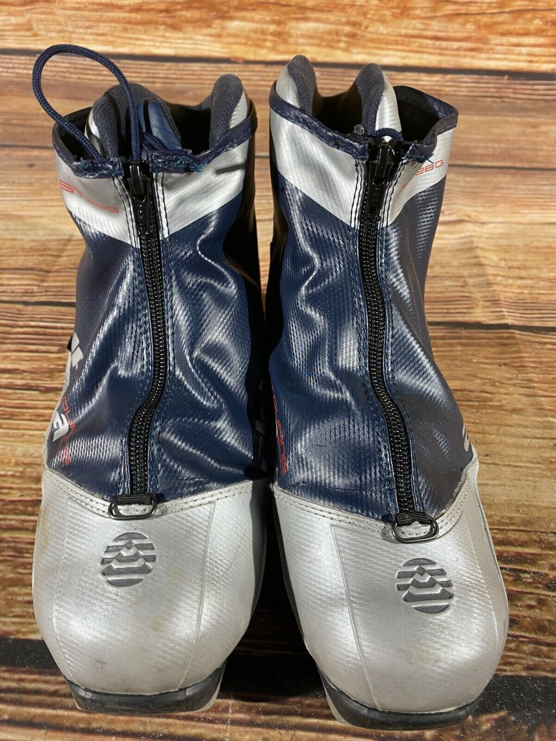 Alpina ST28G Nordic Cross Country Ski Boots Size EU41 US8 for NNN 947