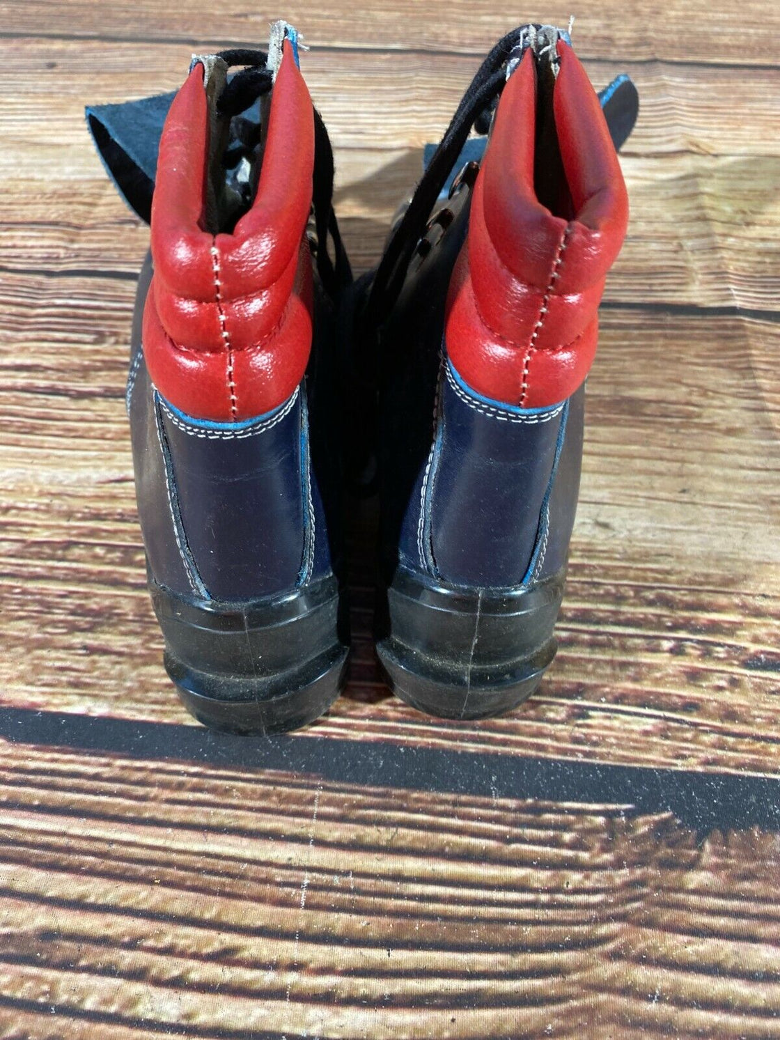 Vintage Alpine Ski Boots Skiing EU38, US5.5 Mondo 243 for Retro Cable Bindings