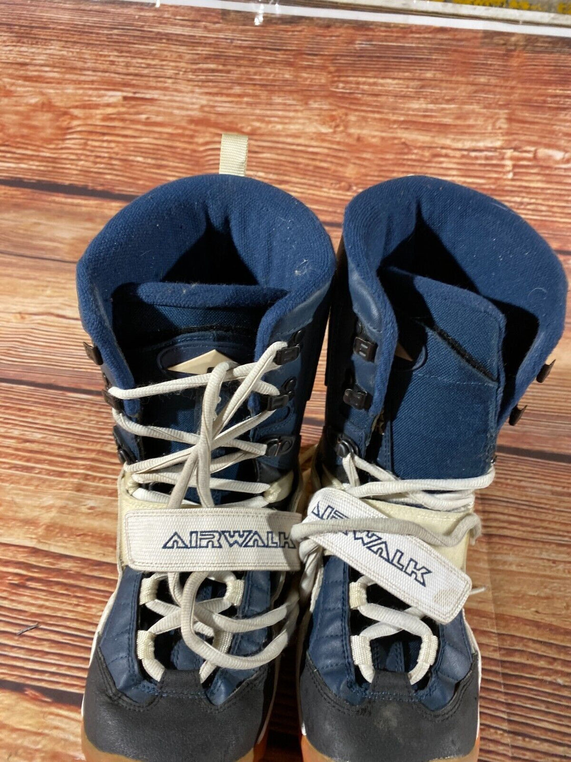 AIRWALK Snowboard Boots Size EU42.5, US9, UK8, Mondo 265 mm