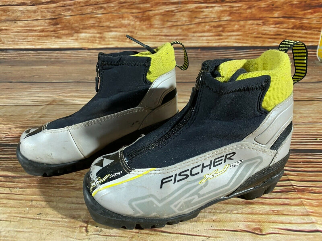 Fischer XJ Sprint Kids Nordic Cross Country Ski Boots Size EU30 US12 NNN F-136
