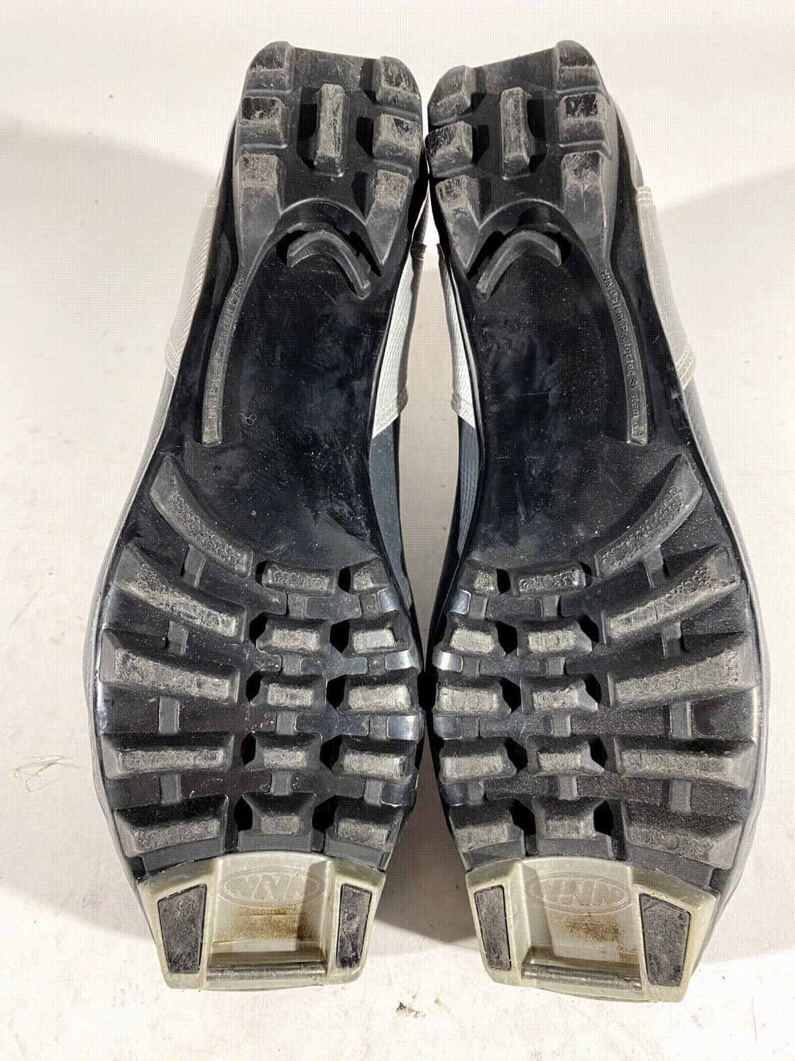 Alpina ST10 Nordic Cross Country Ski Boots Size EU42 US9 for NNN 1014