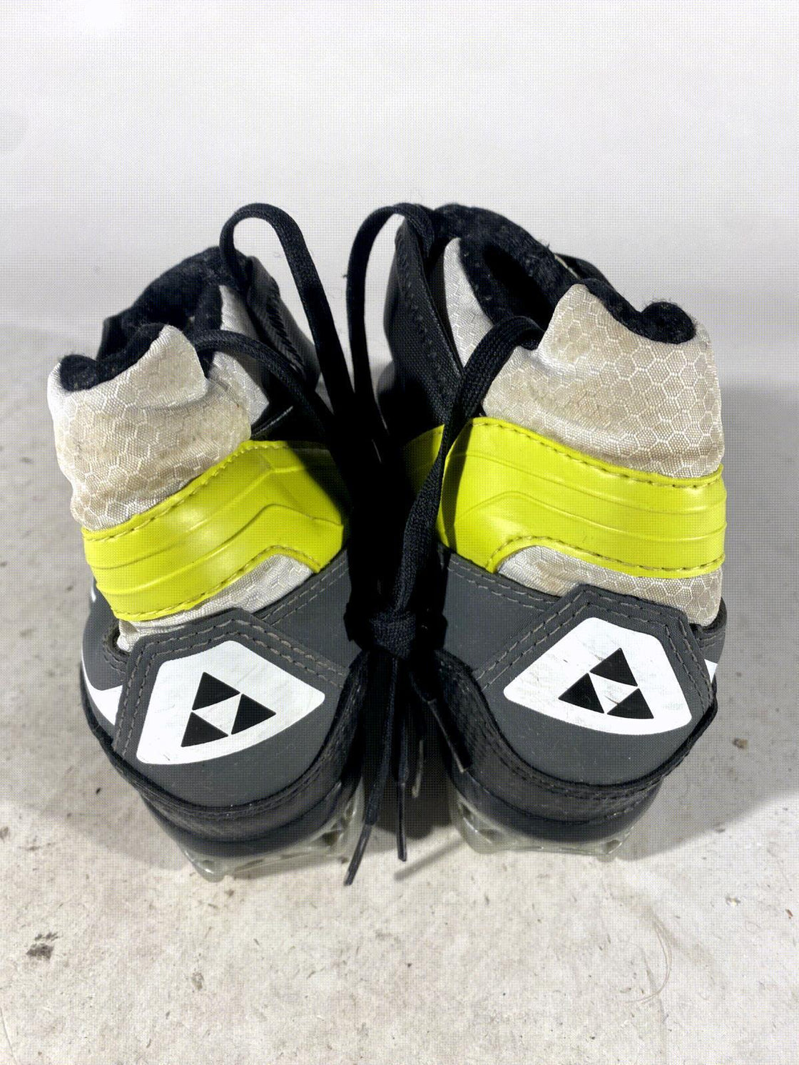 Fischer RC3 Classic Nordic Cross Country Ski Boots Size EU40 US7.5 NNN