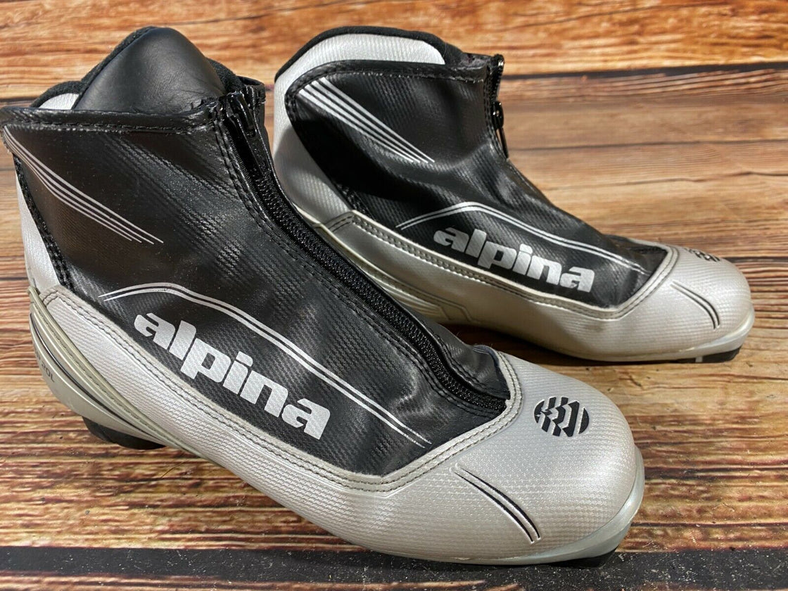 Alpina SP20L Nordic Cross Country Ski Boots Size EU39 US7 NNN bindings