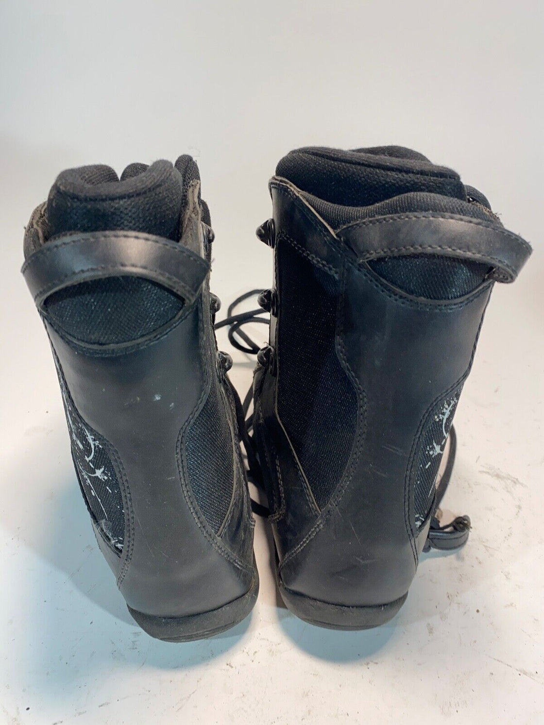 TRANS Snowboard Boots Youth Kids Size EU36, US4, UK3, Mondo 220 mm