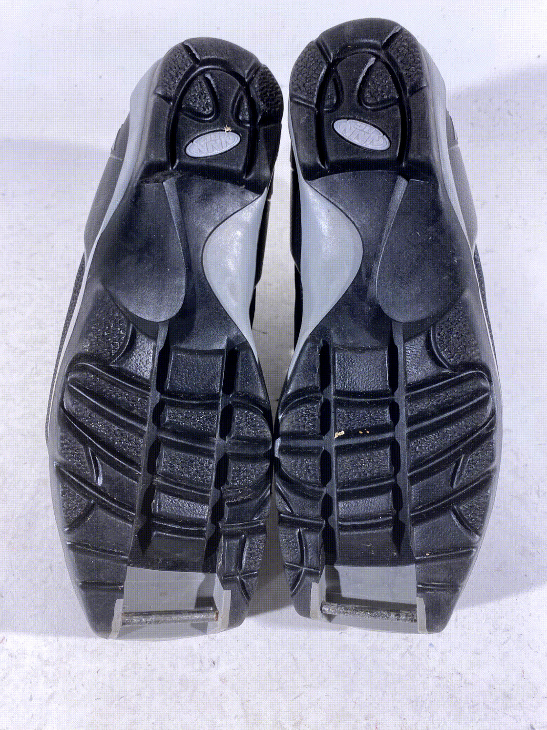 Madshus VIdda Touring Cross Country Nordic Ski Boots Size EU42 US8.5 NNN-BC 446