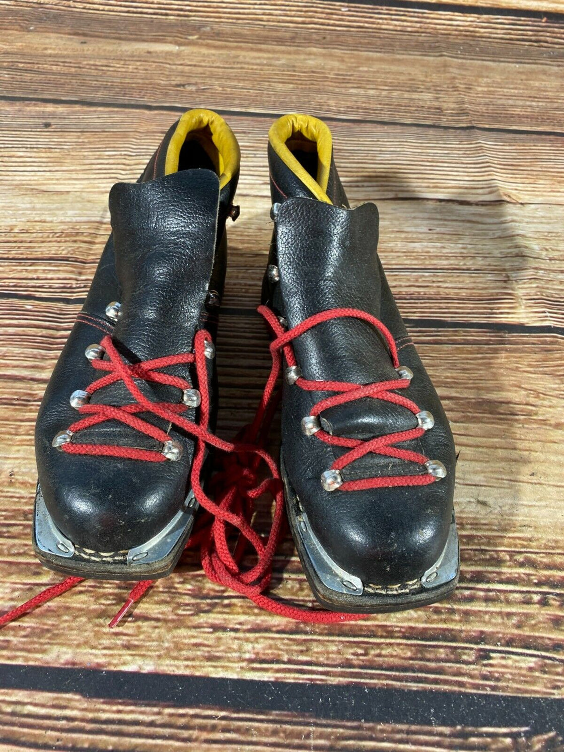 LAKE PLACID Leather Vintage Alpine Ski Boots EU37 US5 for Cable Bindings