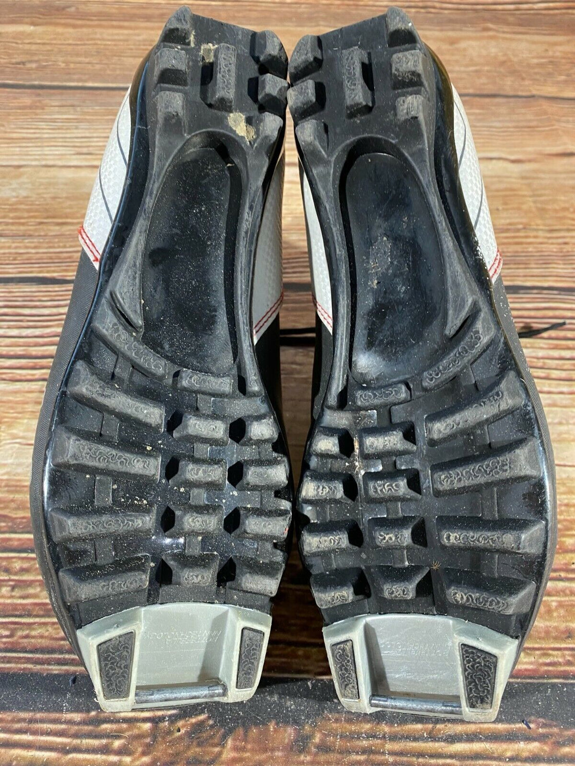 Alpina Touring Nordic Cross Country Ski Boots Size EU39 US7 NNN bindings 1008