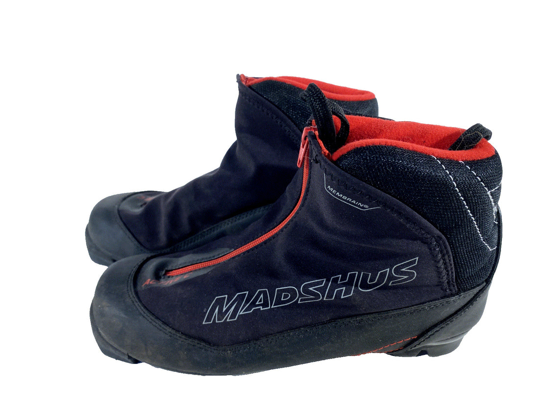 Madshus Active Nordic Cross Country Classic Ski Boots Size EU38 US6 for NNN 301