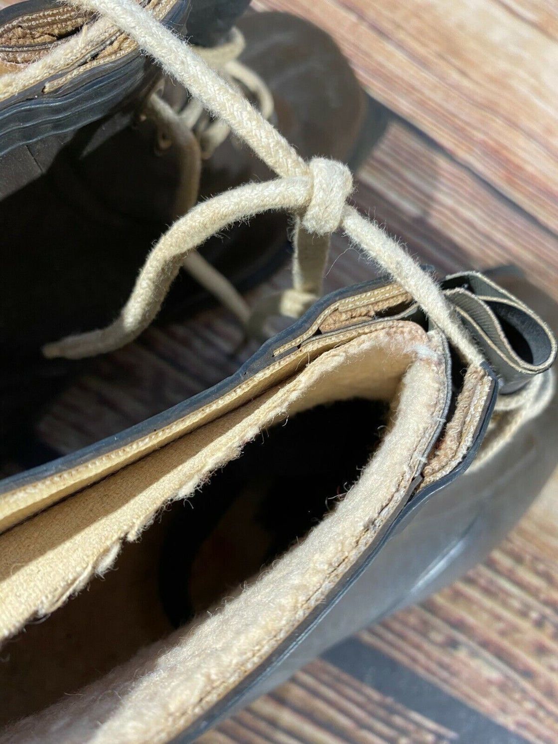 VIKING Vintage Cross Country Ski Boots for Kandahar Old Cable Binding EU42 US8.5