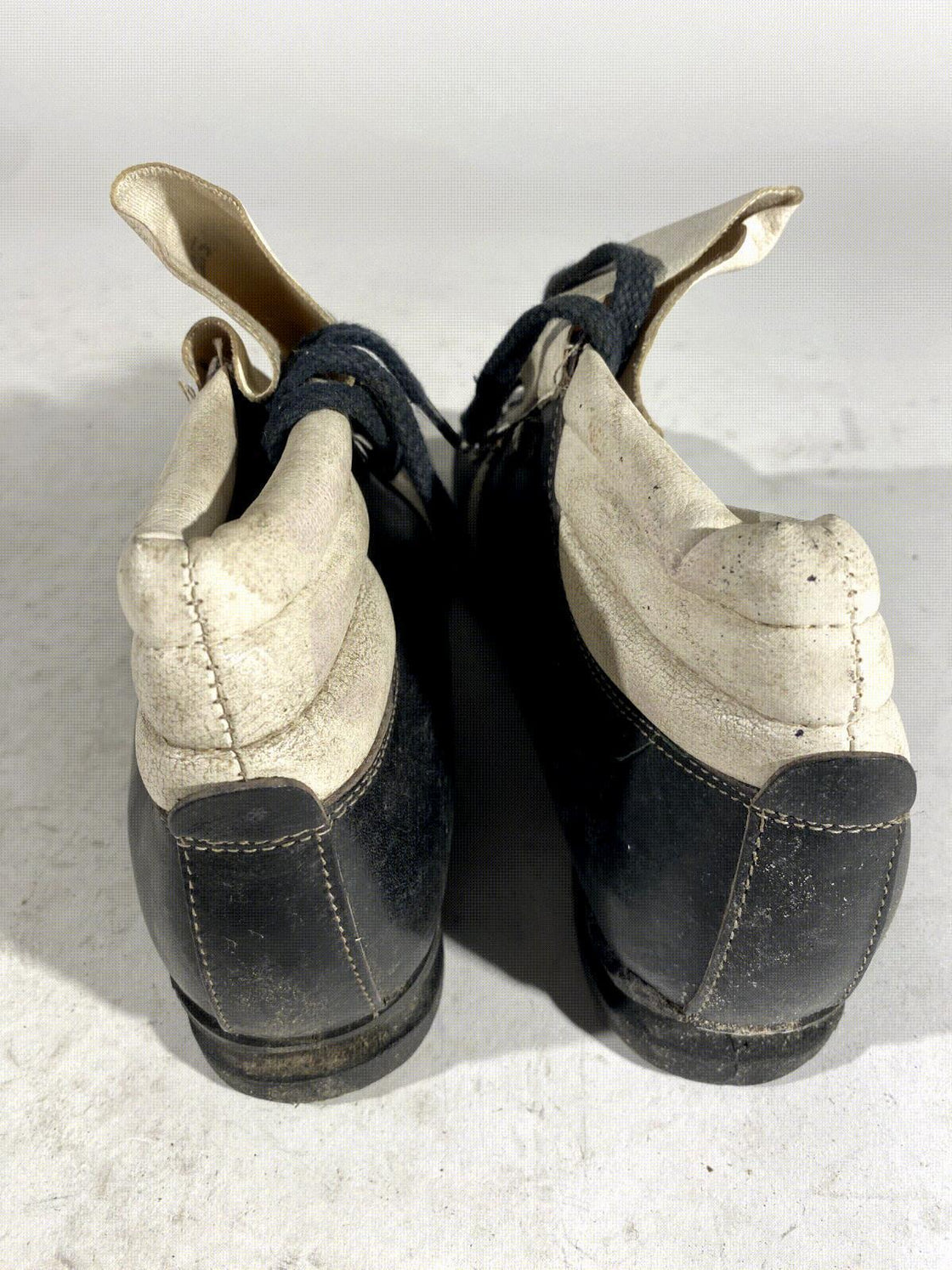 Vintage Nordic Cross Country Ski Boots EU38, US5.5 for NN 75mm