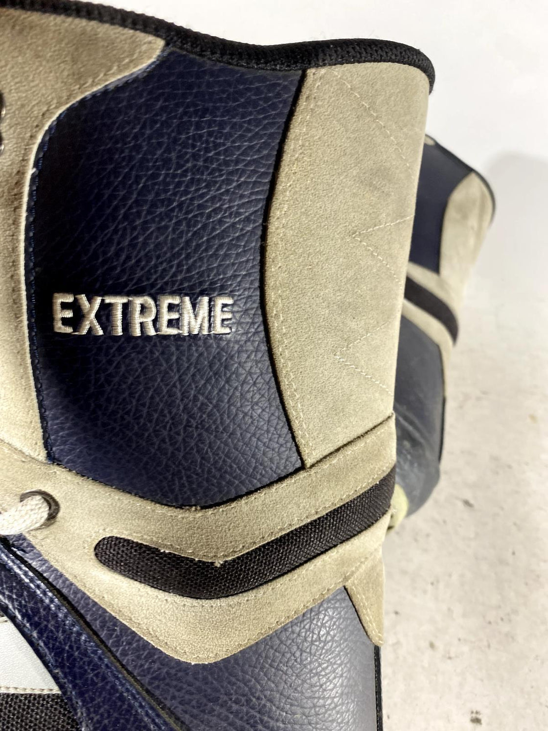 EXTREME Snowboard Boots Size EU46, US12, UK11, Mondo 305 mm