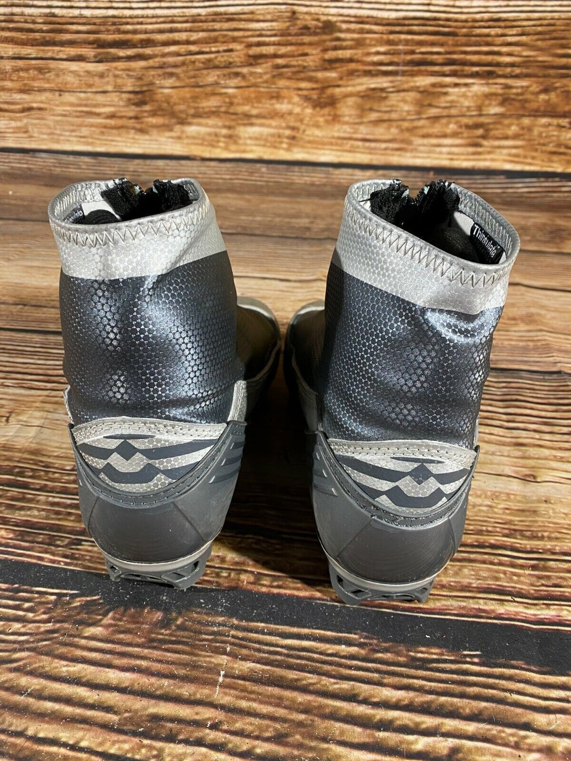 Alpina SR20 Nordic Cross Country Ski Boots Size EU39 US7 NNN bindings 611