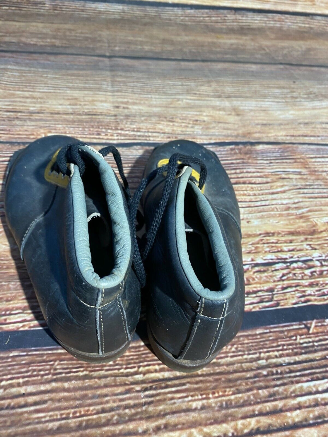 WAHL Vintage Nordic Cross Country Ski Boots Size EU35 US3.5 NN 75mm 3pin