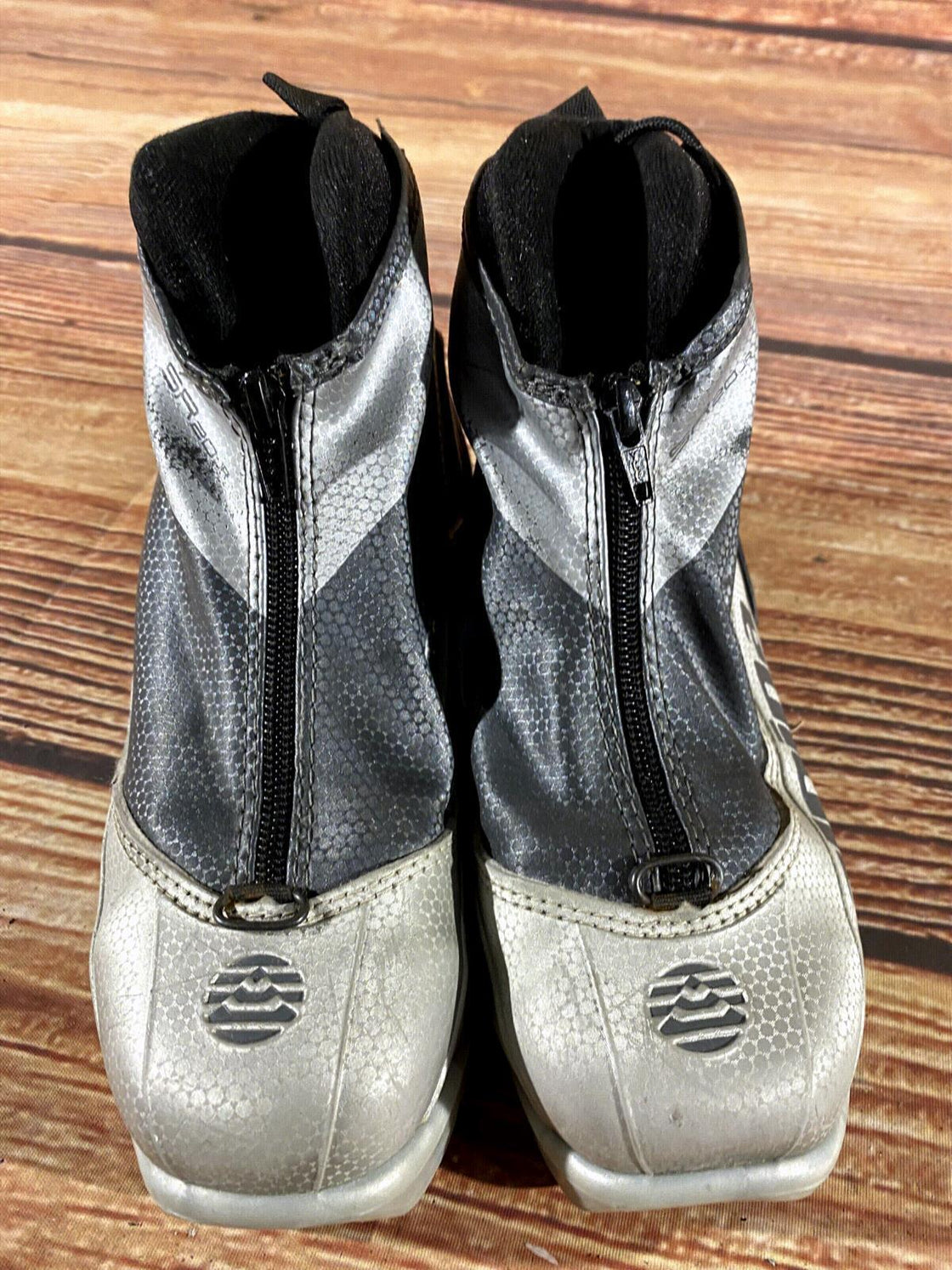 Alpina SR20jr Nordic Cross Country Ski Boots Size EU35 US3.5 for NNN 1011