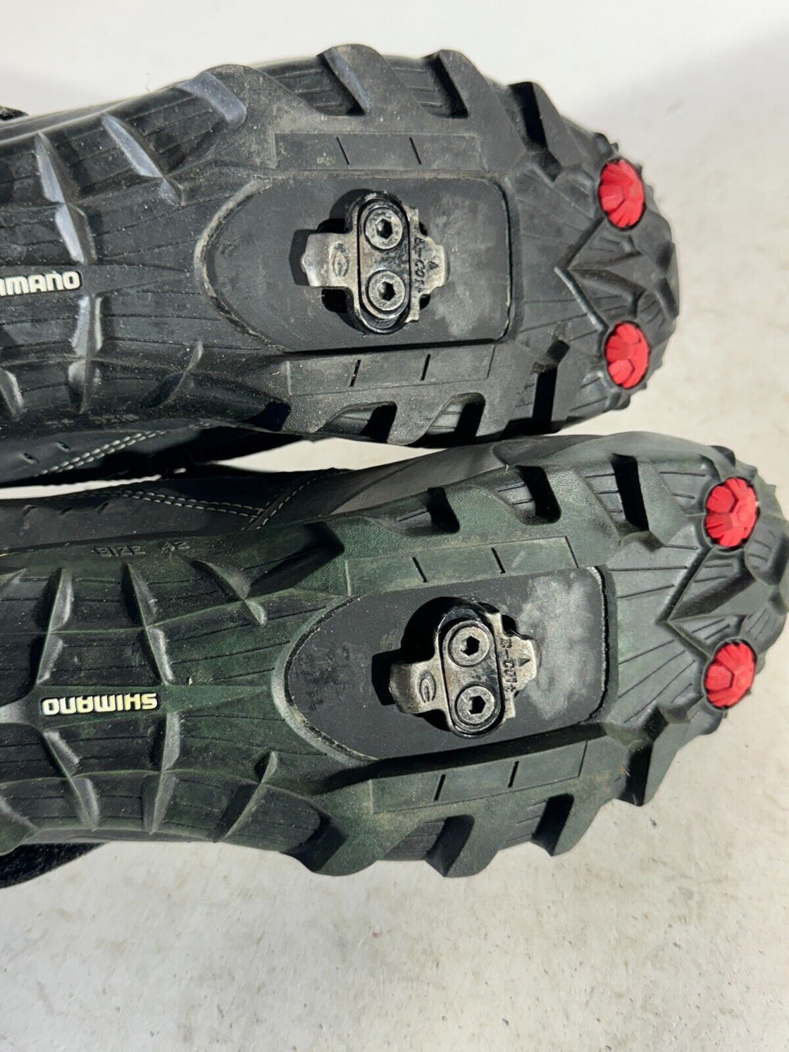 SHIMANO M064 Cycling MTB Shoes Mountain Bike EU42 US8.3 Mondo 265 cs314