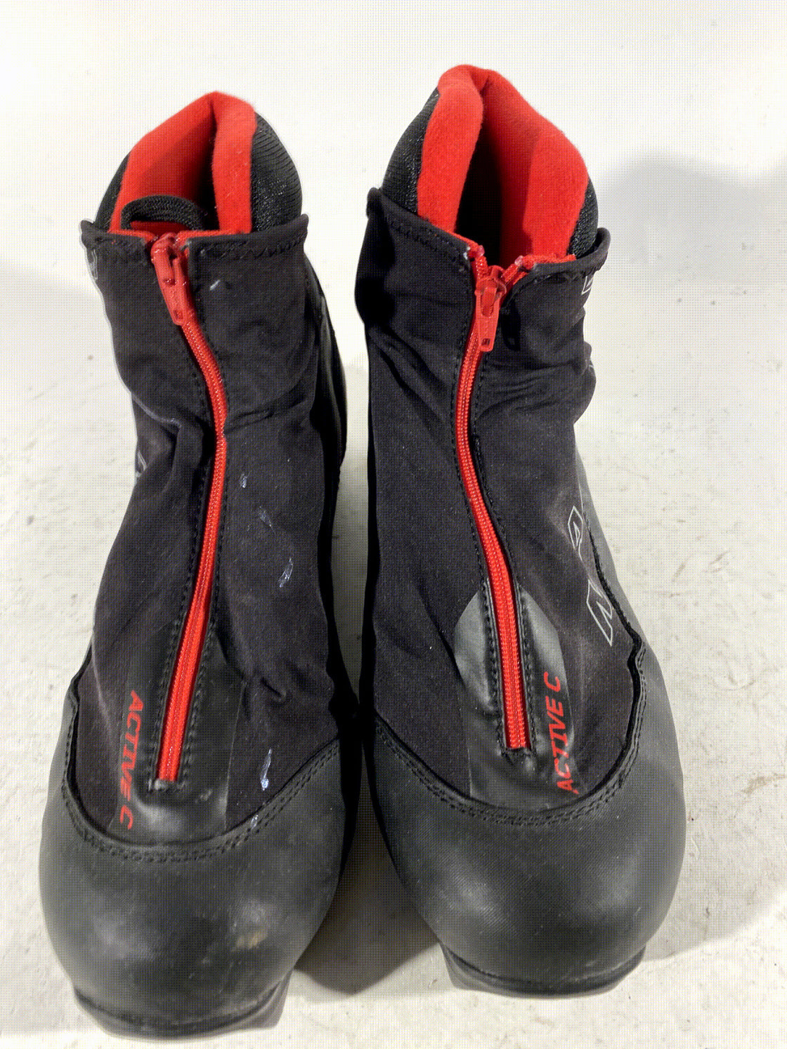Madshus Active Classic Nordic Cross Country Ski Boots Size EU44 US10 for NNN 233