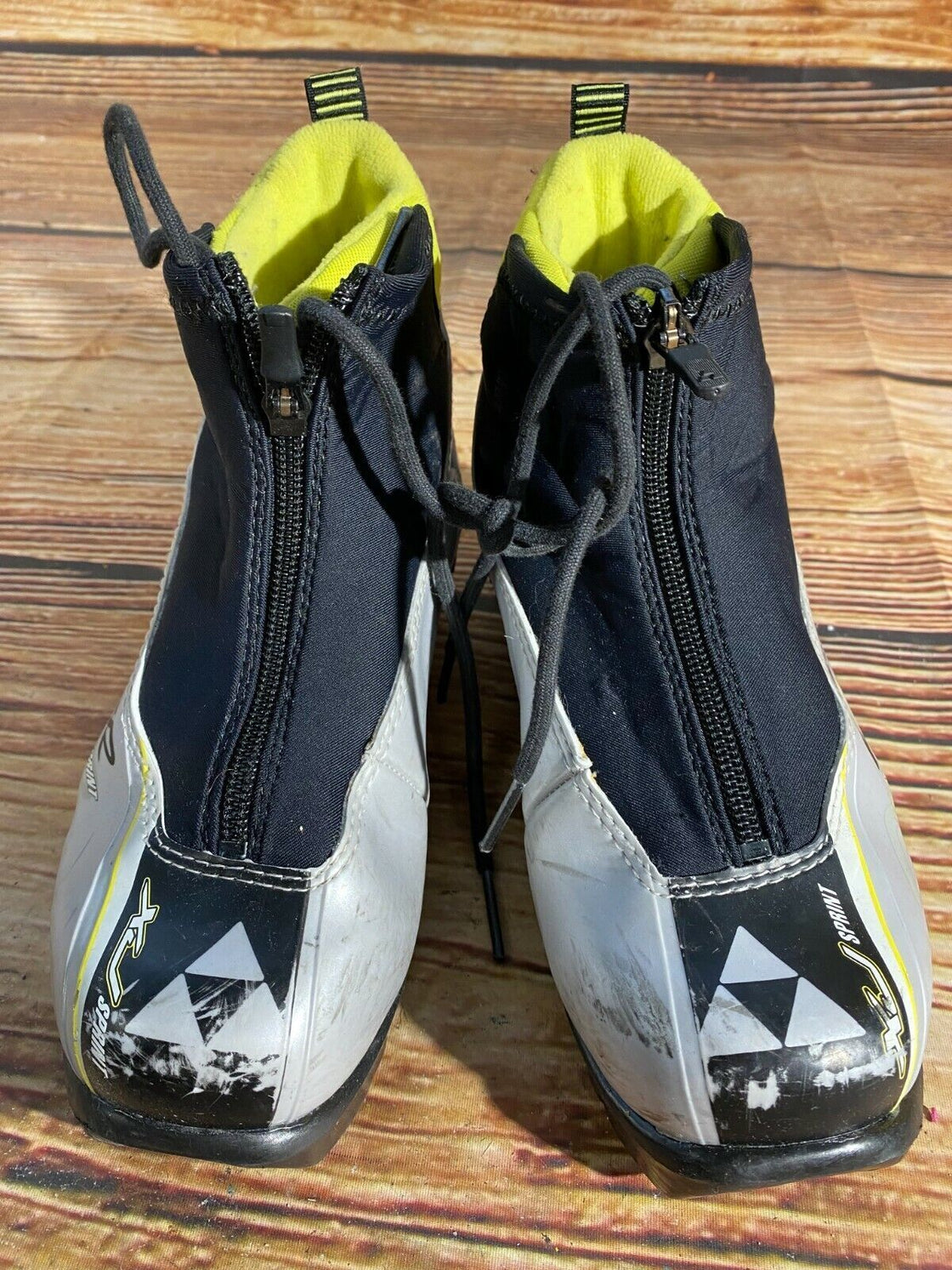 Fischer XJ Sprint Cross Country Classic Ski Boots Size EU35 US3.5 NNN