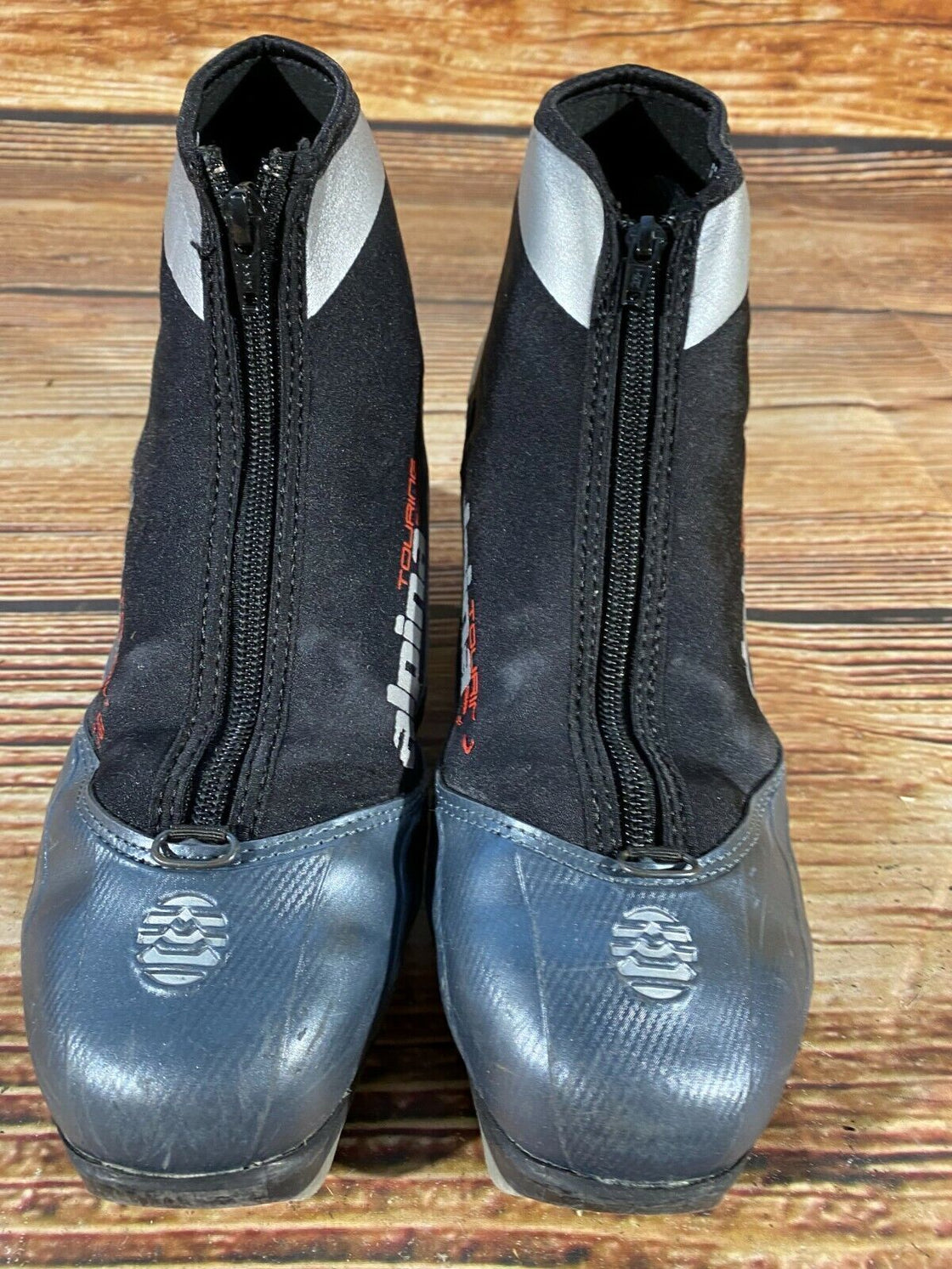 Alpina ST10 Nordic Cross Country Ski Boots Size EU41 US8 NNN bindings