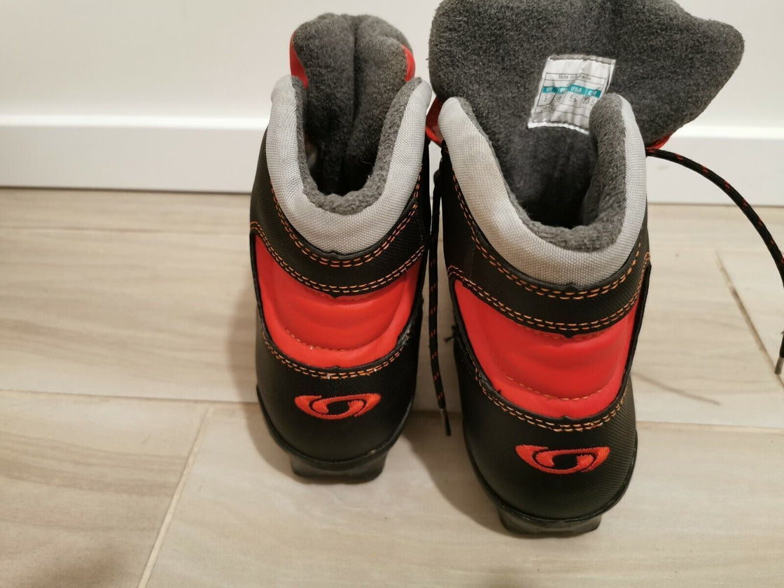 SALOMON Nordic Cross Country Ski Boots Size EU 38 US5.5 SNS profil