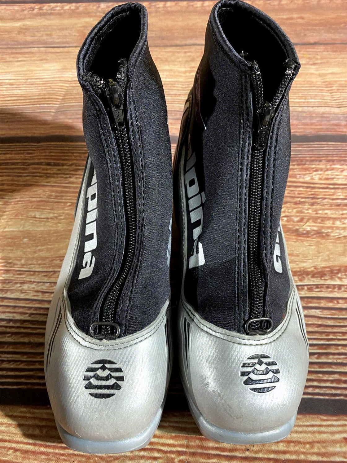 Alpina ST10 Nordic Cross Country Ski Boots Size EU39 US7 for NNN