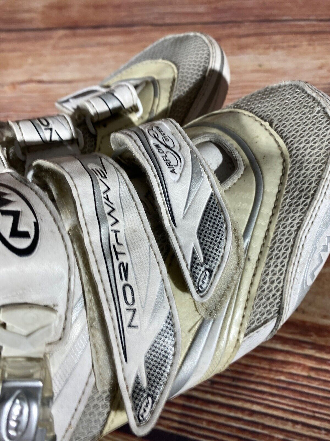 NORTHWAVE Road Cycling Shoes 3 Bolts Size EU44 US11 Mondo 280