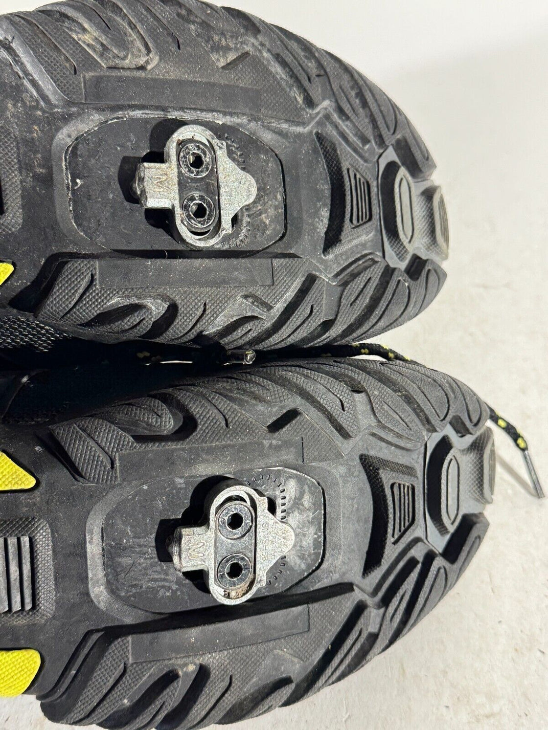 SHIMANO Mt43 Cycling MTB Shoes Mountain Bike EU43 US8.9 Mondo 272 cs372