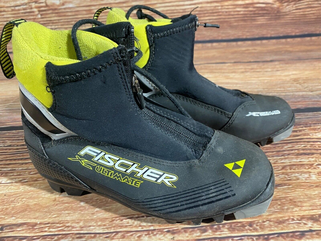 Fischer Ultimate Nordic Cross Country Ski Boots Kids Size EU35 US3.5 NNN F-489