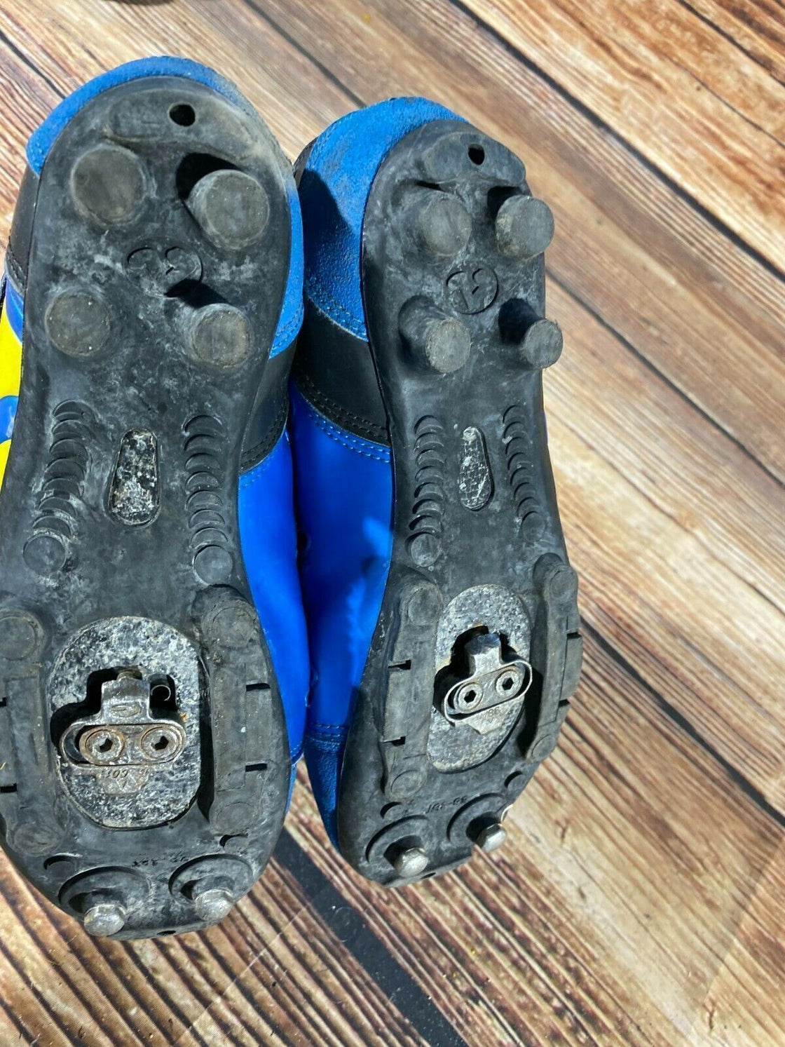 SHIMANO M220 Carbon Cycling MTB Shoes Mountain Boots Size EU38 US5 + Cleats