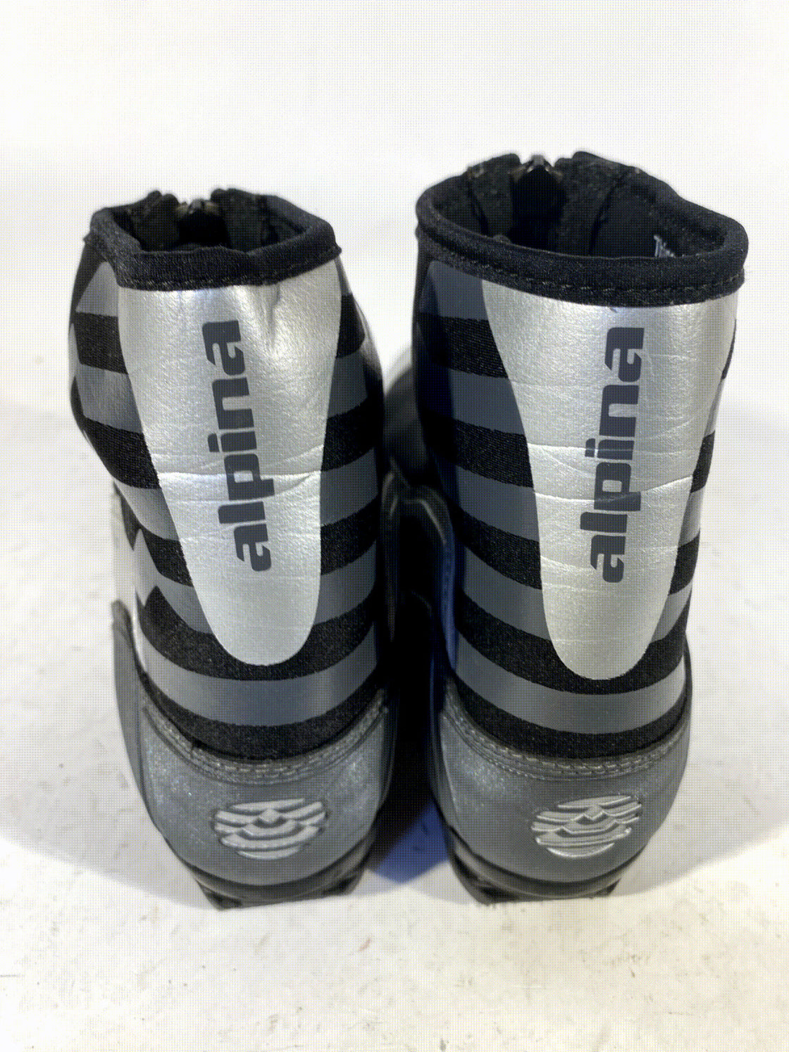 Alpina T10 Nordic Cross Country Ski Boots Size EU40 US7.5 for NNN 77