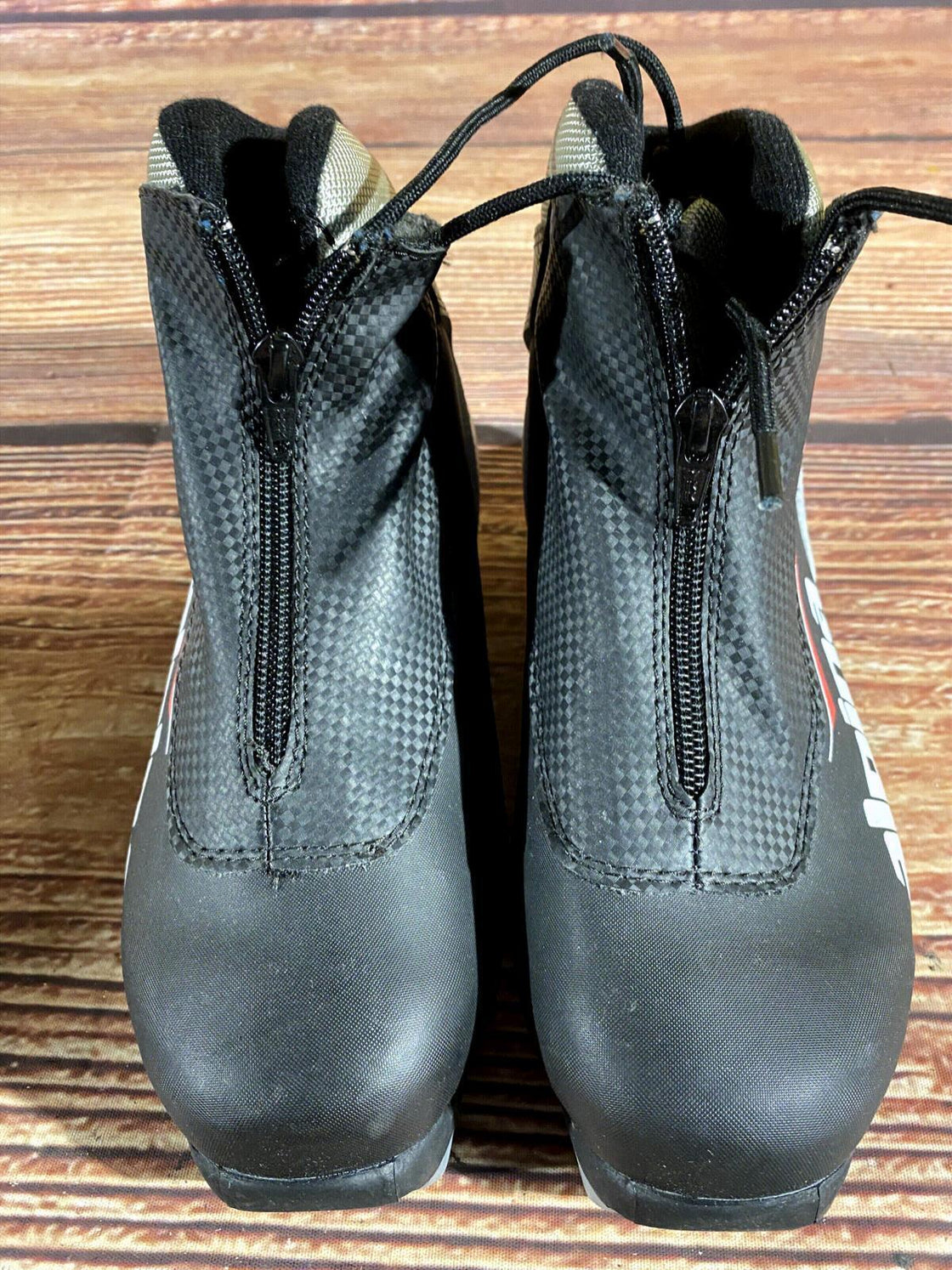 Alpina Touring Nordic Cross Country Ski Boots Size EU37 US5.5 for NNN 638