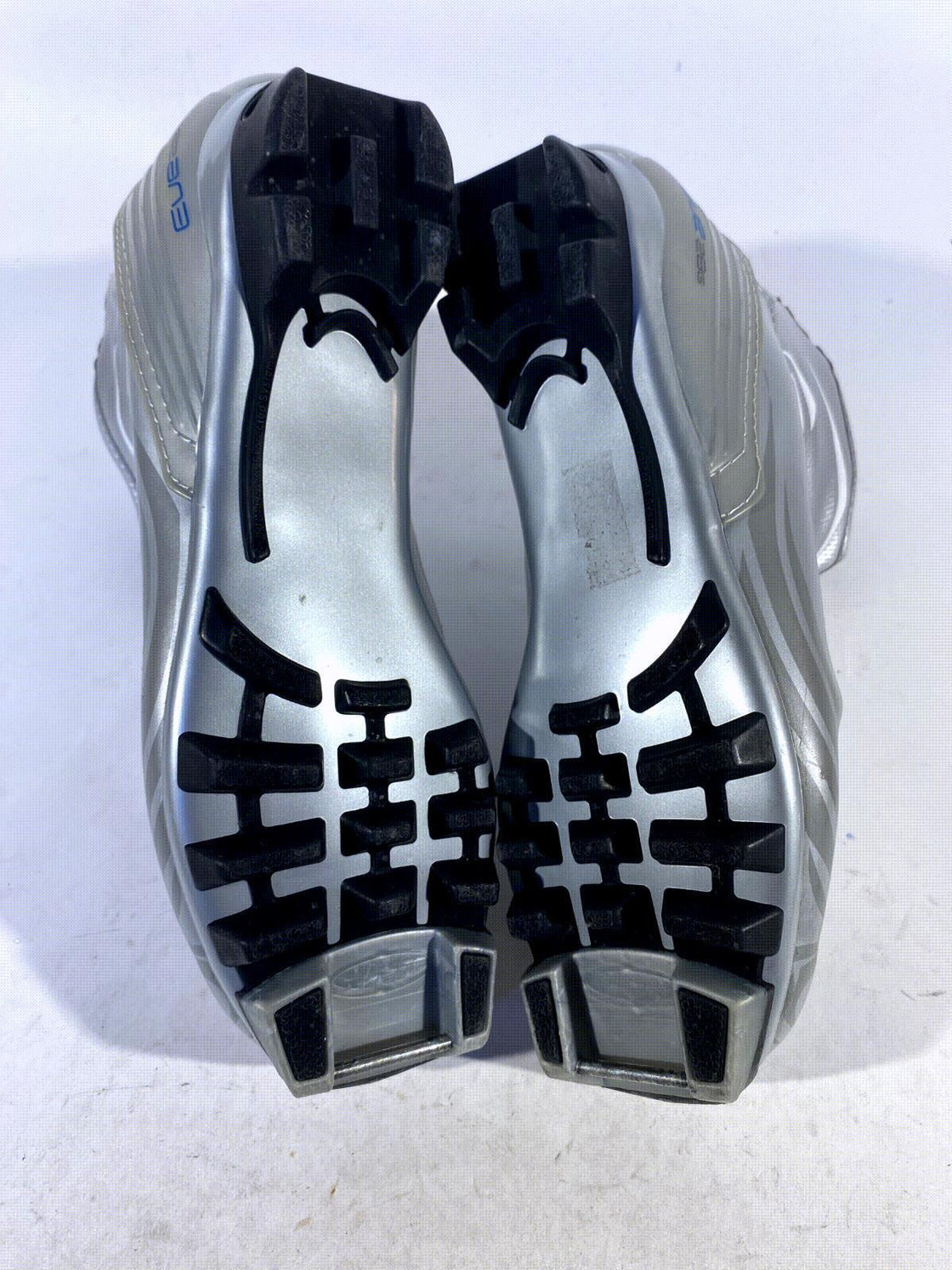 Alpina Eve28G Nordic Cross Country Classic Ski Boots Size EU38 US6 for NNN 16