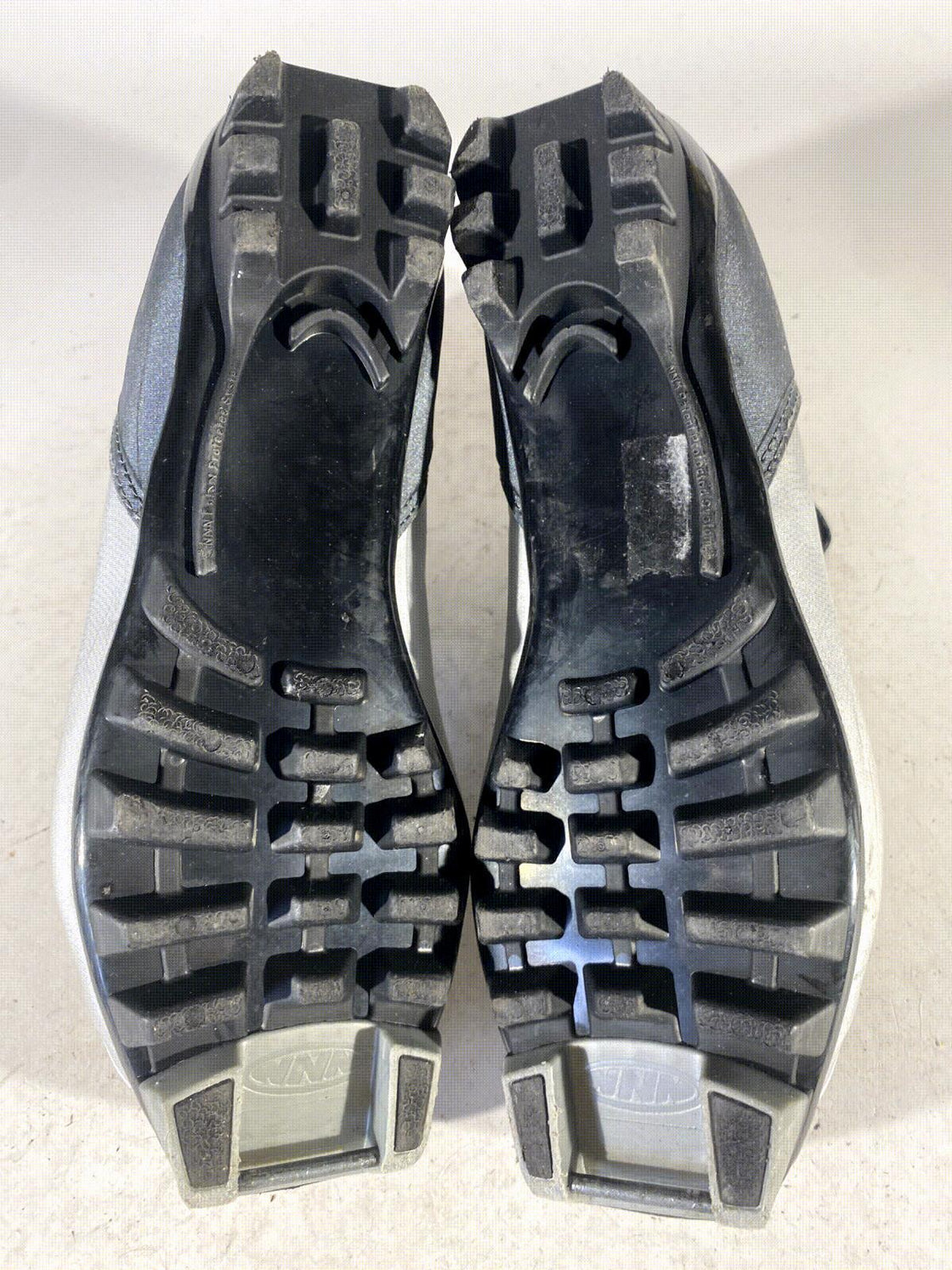 Alpina T10jr Nordic Cross Country Ski Boots Size EU38 US6 for NNN