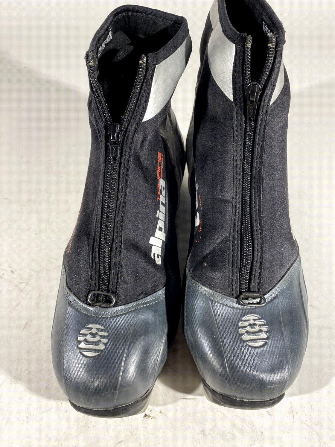 Alpina ST10 Nordic Cross Country Ski Boots Size EU42 US9 for NNN 1014